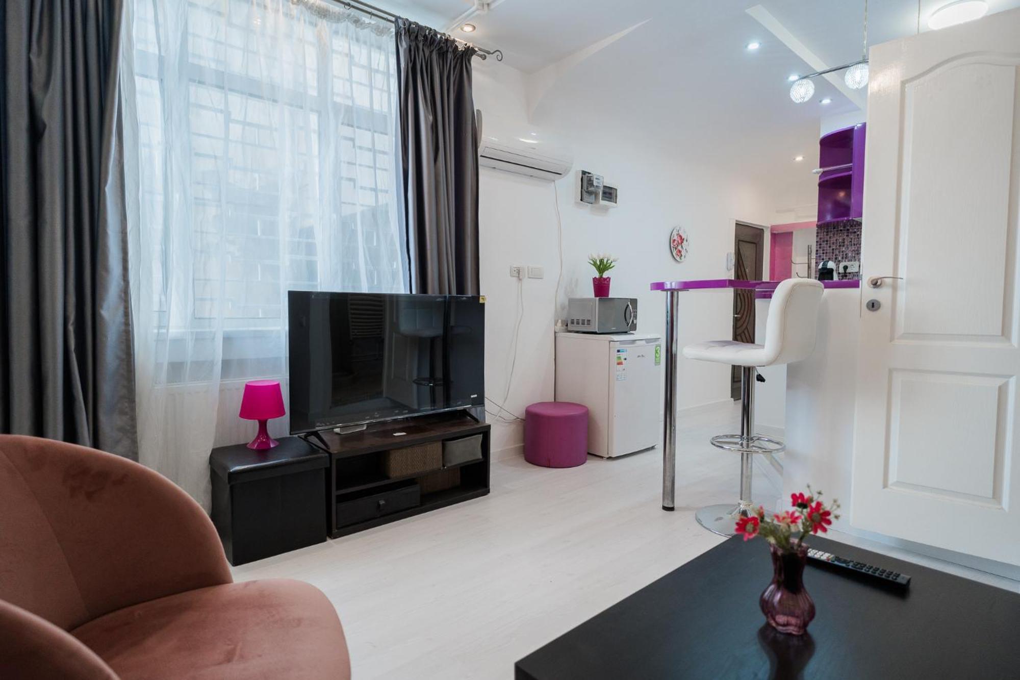 Ultra Central White & Lila Studio Bukareszt Zewnętrze zdjęcie