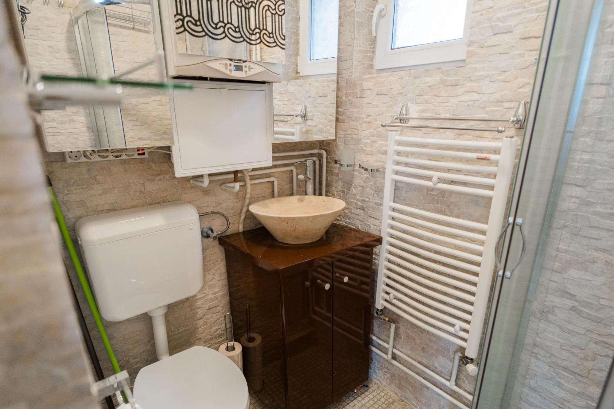 Ultra Central White & Lila Studio Bukareszt Zewnętrze zdjęcie
